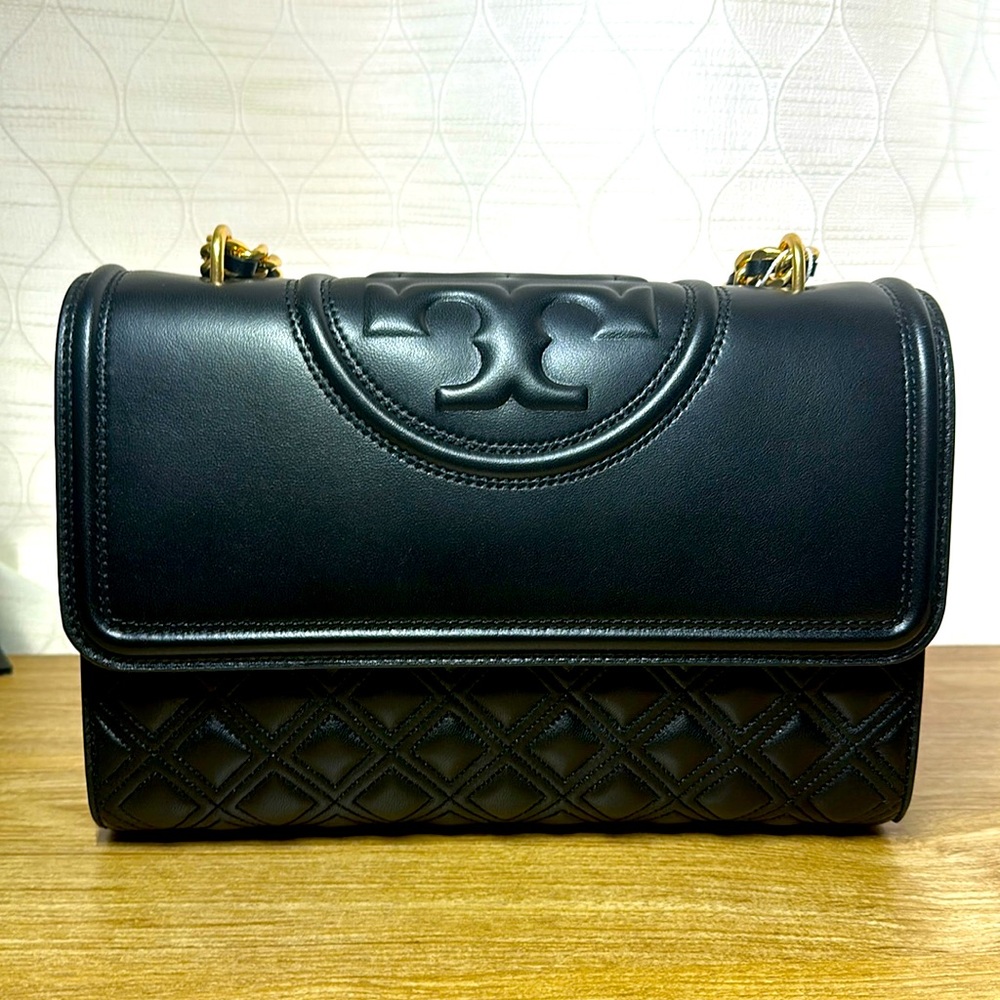 NEW VERSION Tory Burch Black Leather Fleming Convertible Bag $598